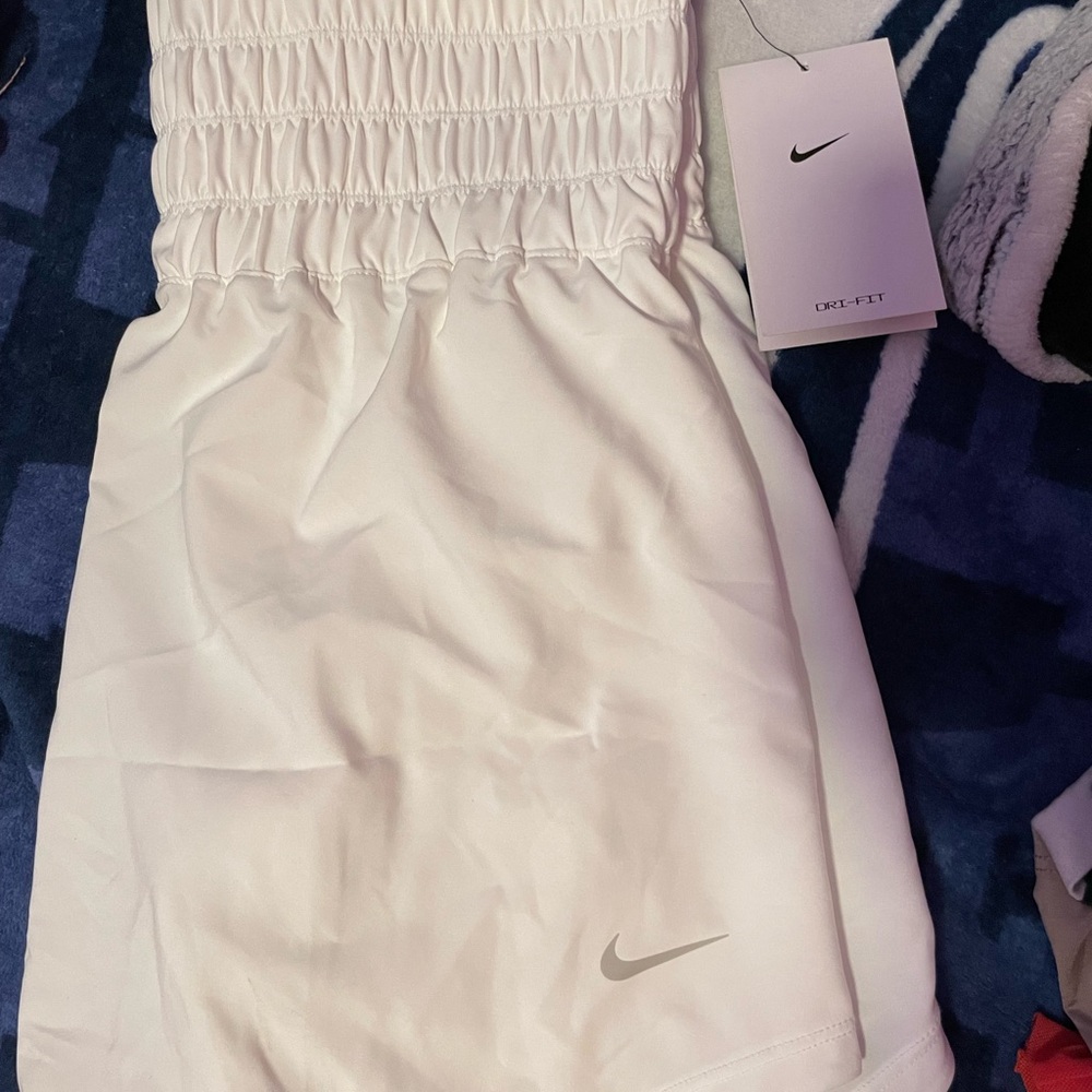 Nike Women's White Training Skirt